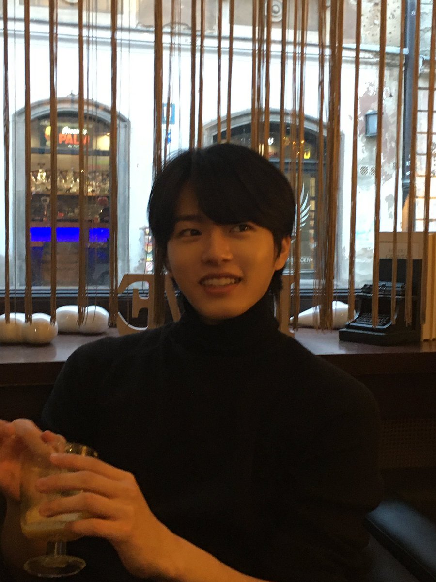 먹을 게 너무 많아🍨

#LEEJINWOO #이진우
#GHOST9 #고스트나인