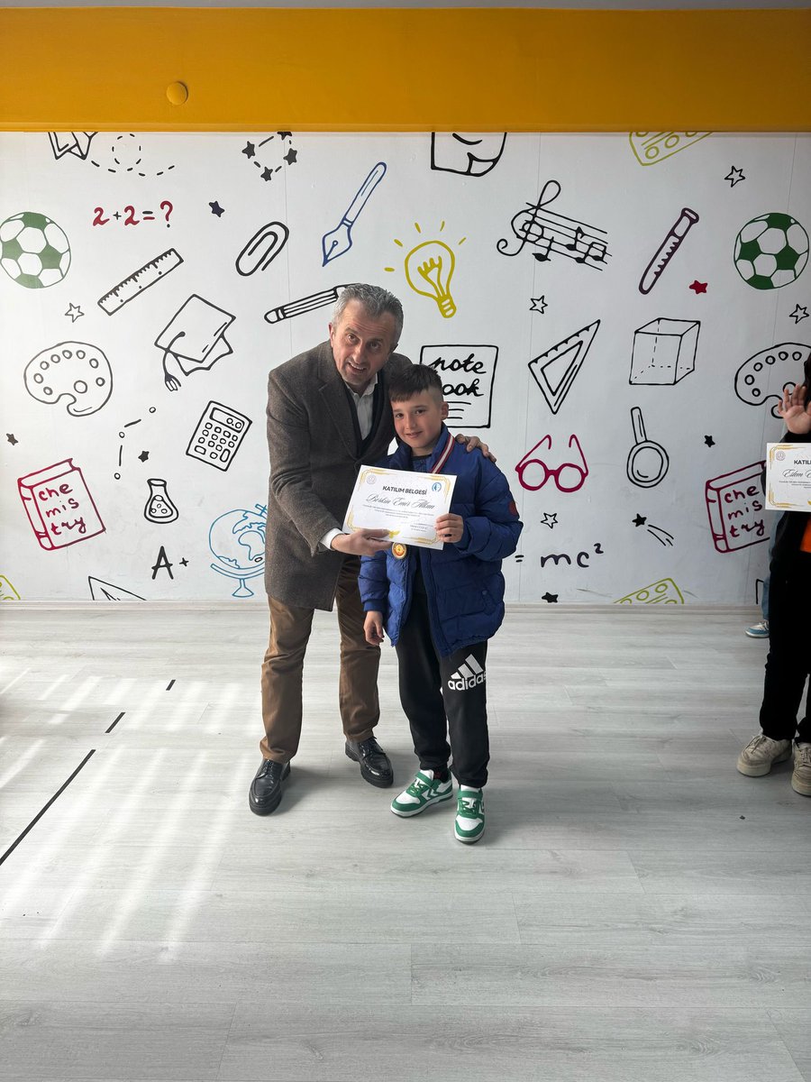 10.03 2025 tarihinde yapılan akıl zeka oyunları turnuvasında  dereceye giren öğrencilerimiz: Hanife Miray Soydan motif oyununda 3.
Uras Göktürk Hekim  , Pentagon oyununda 2.
Berkin Emir Alkan ise Equilibrio oyununda 3. olmuştur.