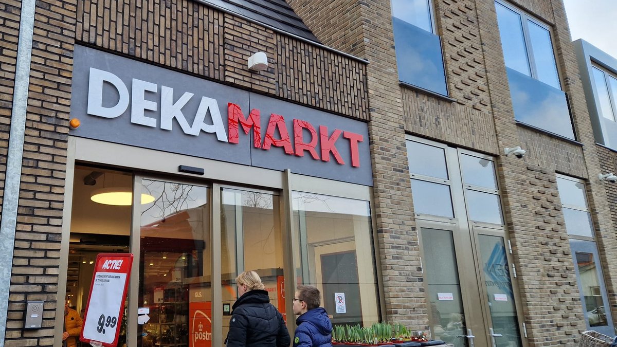 Familie Kat werkt aan 'grootse plannen' voor Dekamarkt - bit.ly/3DN6JtY