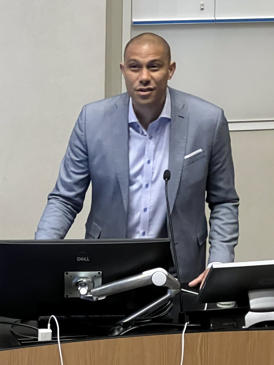 Nabil Elkassabany MD MBA MSCE (@nelkassabany) on Twitter photo I am excited to welcome <a href="/shaskinsMD/">Stephen Haskins</a> <a href="/HSSAnesthesia/">HSS Anesthesiology</a> to <a href="/UVaAnesthesia/">UVA Anesthesiology</a> <a href="/UVARegional/">UVA Regional</a> to talk about his favorite topic #POCUS <a href="/ASRA_Society/">ASRA Pain Medicine</a> <a href="/IyaboMuse/">Iyabo Muse, MD, FASA</a> <a href="/dr_melissabyrne/">Melissa Byrne DO MPH FASA</a> <a href="/elmorbr/">Brett Elmore, MD</a> <a href="/ESRA_Society/">ESRA | European Society of Regional Anaesthesia</a> I am excited to welcome <a href="/shaskinsMD/">Stephen Haskins</a> <a href="/HSSAnesthesia/">HSS Anesthesiology</a> to <a href="/UVaAnesthesia/">UVA Anesthesiology</a> <a href="/UVARegional/">UVA Regional</a> to talk about his favorite topic #POCUS <a href="/ASRA_Society/">ASRA Pain Medicine</a> <a href="/IyaboMuse/">Iyabo Muse, MD, FASA</a> <a href="/dr_melissabyrne/">Melissa Byrne DO MPH FASA</a> <a href="/elmorbr/">Brett Elmore, MD</a> <a href="/ESRA_Society/">ESRA | European Society of Regional Anaesthesia</a>