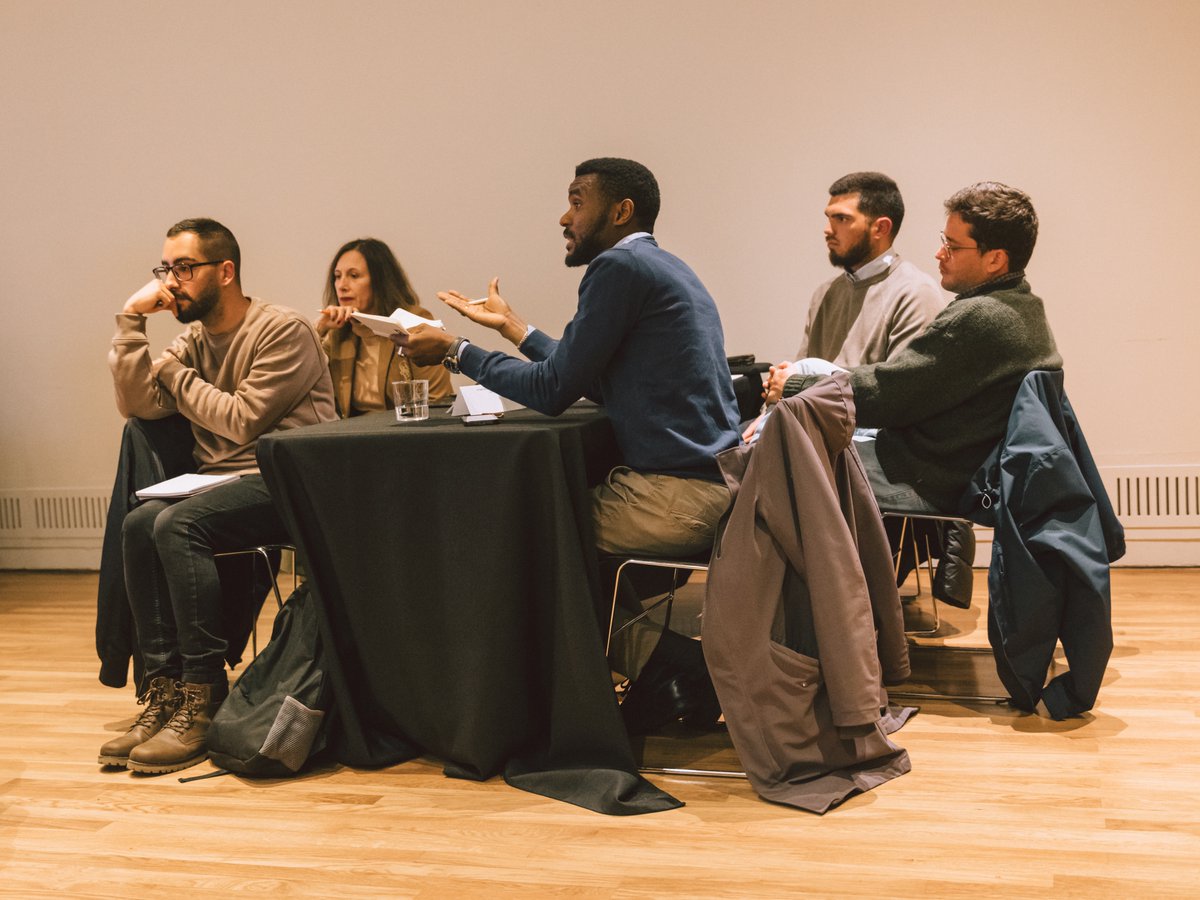 ⭕ Arrancan los Círculos AM, un espacio de reflexión y debate de las dinámicas de África. 

Hemos inaugurado la primera sesión de cuatro con el foco sobre el Sahel y las aproximaciones desde España y la Unión Europea sobre una región cambiante. 

africamundi.es/p/arrancan-los…