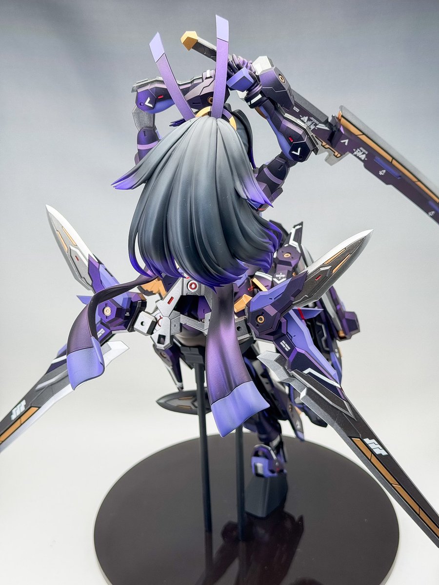 kuma_vall's tweet image. メガミデバイス 朱羅 弓兵 モデラーズエディション 侍モード完成!
1/1弓兵の公式ミキシング例 侍モードをモデラーズエディションで再現しました。
カラーは影衣を参考にしてみました。
完璧な再現はできませんでしたが、満足いく作品に仕上がりました✨
#メガミデバイス