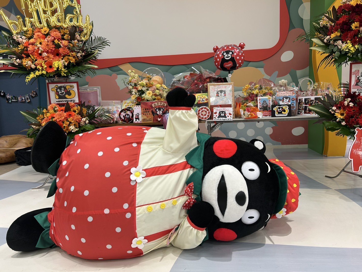 くまモン置物(めで鯛モン) くまモン 置物 （めで鯛な～ くまモンが鯛持ってます | 創業123