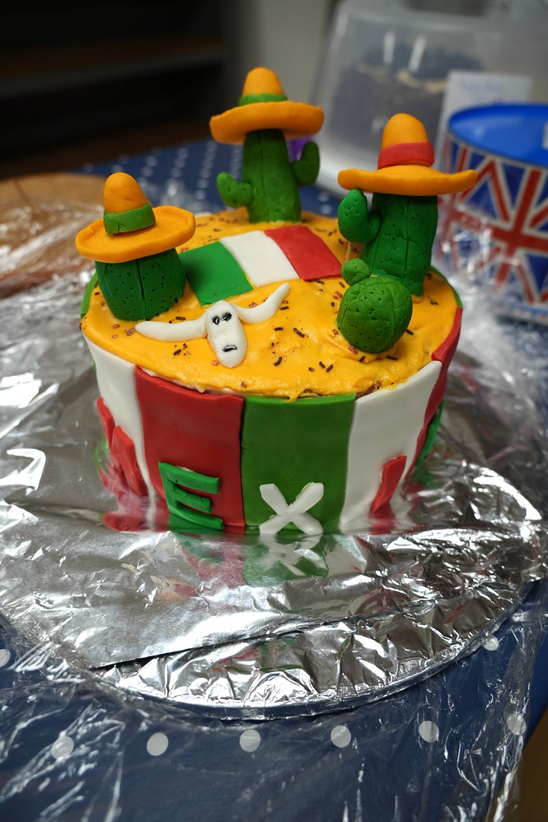 Cranford_Sch's tweet image. The judges are ready! The International Bake Off has begun! Well done to all who have entered—what talented bakers! We can’t wait to sell slices after school! 🍰✨  #CranfordSenior #CranfordCommunity #CranfordChallenge