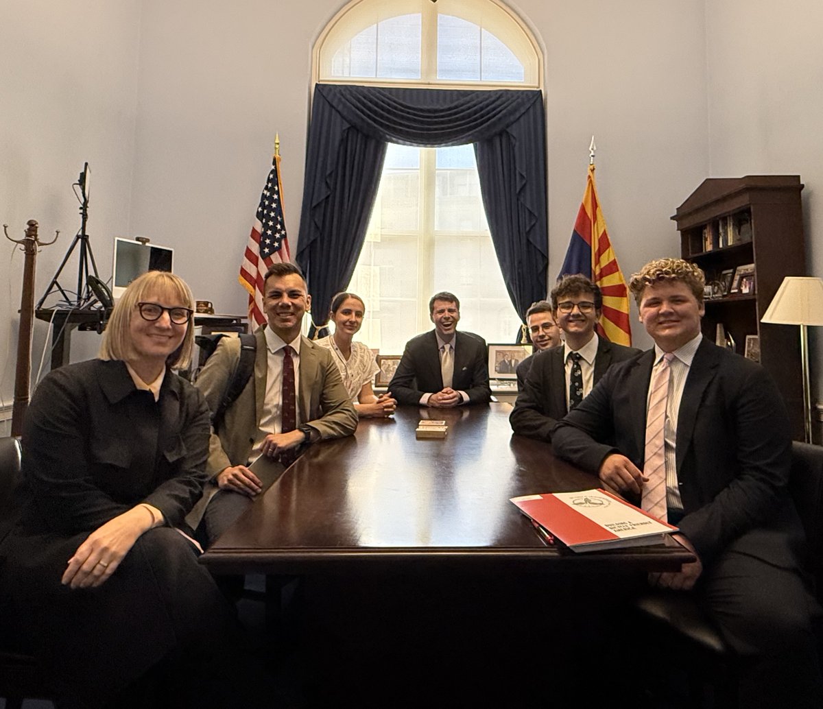 PinnaclePrevent's tweet image. Kenneth Steel in DC at the National Bike Summit rounding out the Arizona crew meeting with Rep. Stanton’s office.

@biketempe @mhsbikeclub @btwphx