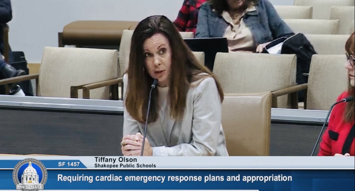 ❤️Shakopee’s community commitment to #CardiacSafety was on full display at the Capitol this morning as #shakopeeschools proudly shared how the district became the first Heart Safe Certified School District through Project ADAM with the Education Committee.