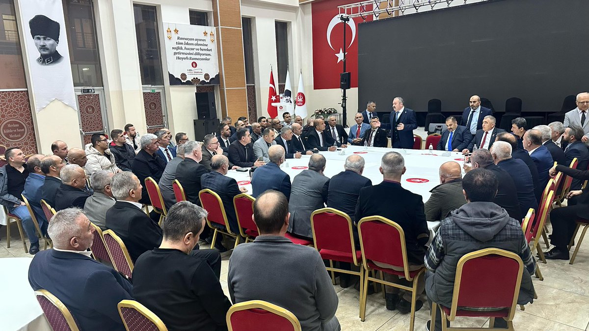 Biz büyük bir Aileyiz.
Yıllarca fedakarca görev yapan Vatanı Milleti mukaddesatı canı pahasına koruyan #UzmanÇavuş’lar bir aradayız birlikteyiz.
Birlikte mücadele edeceğiz.
Yorulmayacağız,
Bıkmayacak ,usanmayacağız zorlukları aşama aşama aşıp kahramanları hakettikleri haklara