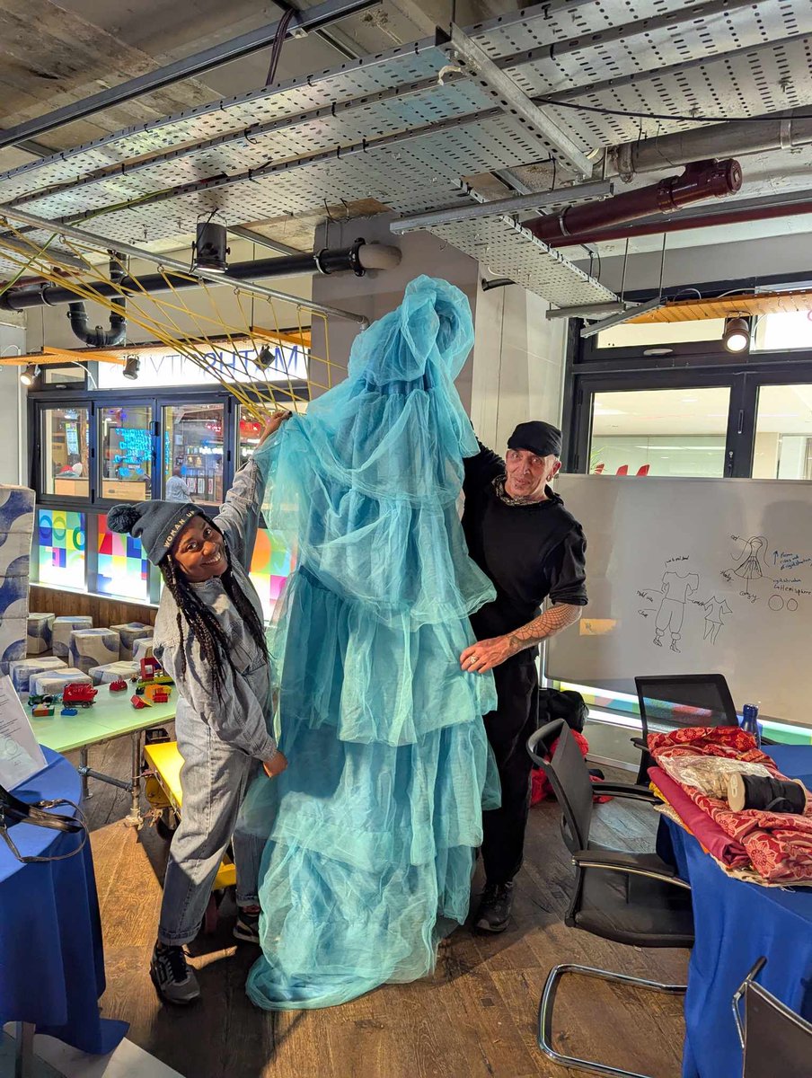 A massive thanks to Keisha and Andi for running their "A Skirt In Suspense" activity over February half term!

It was inspiring seeing everyone's skirt designs, from rigid hemispheres to a web of modular triangles 📐  

#ASkirtInSuspense #MathsCity #Leeds #maths #STEM #Yorkshire