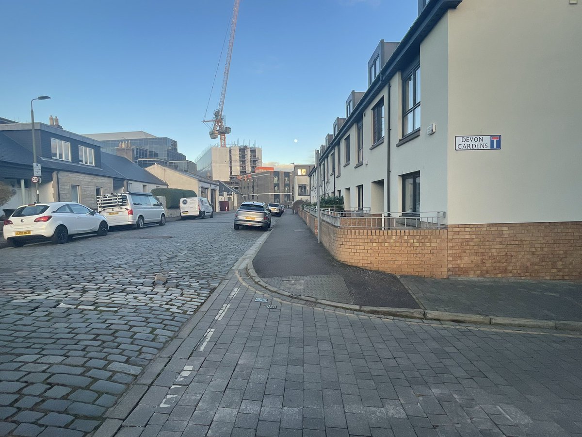 MiddleManLost's tweet photo. @edinhelp Hi - the cobbles have come out the road caused by the construction traffic on Devon Place near the junction with Devin Gardens. Please could someone come and take a look / fix. https://t.co/nemfNmr2l0