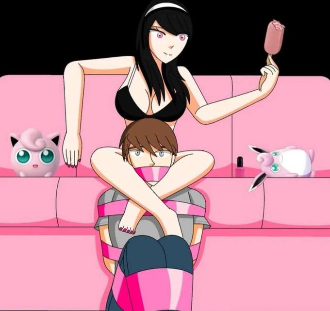 Watch LunaticalWitch's leaked NSFW photo on TwXstars