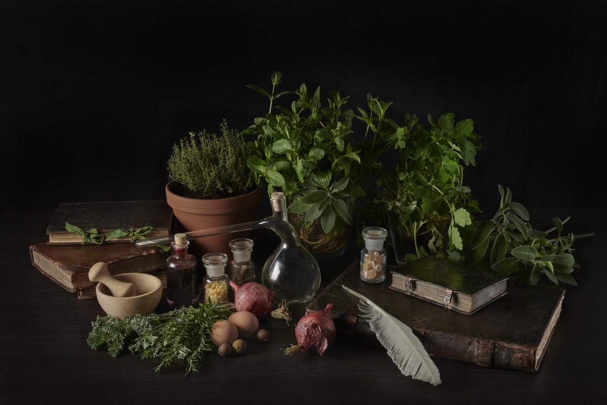 It's almost Transcribathon time! 

This Friday join us online to explore women’s health in two 17th C recipe books from RCP &amp; <a href="/ExploreWellcome/">Wellcome Collection</a>.

Have a go at transcribing &amp; join a fascinating talk. Find out how to take part now 👉 

#WomensHistoryMonth #EMROCtranscribes