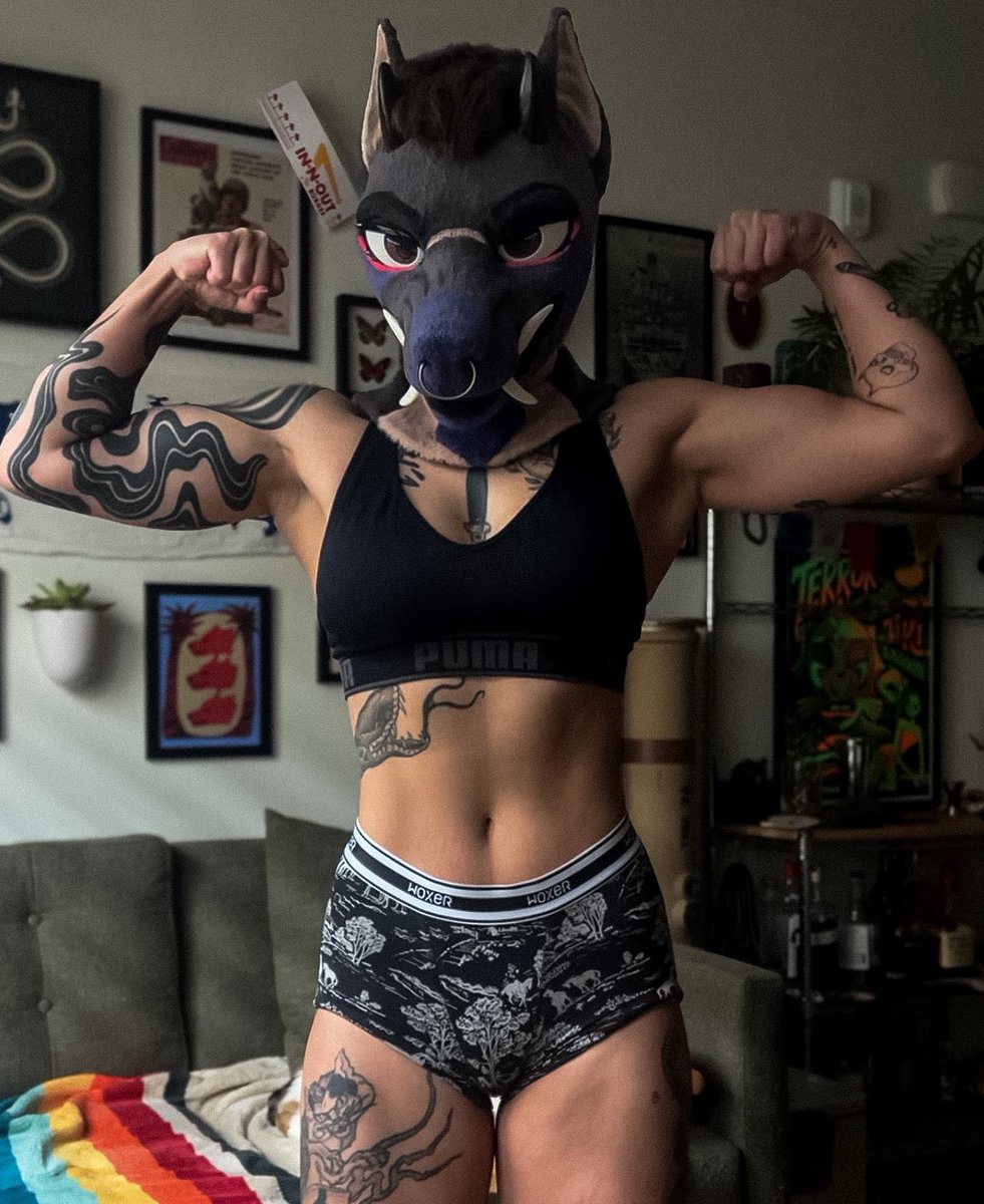 HellishHovnd's tweet photo. Lock in like the itsy bitsy spider 🕷️ https://t.co/jkWpl7MSYJ