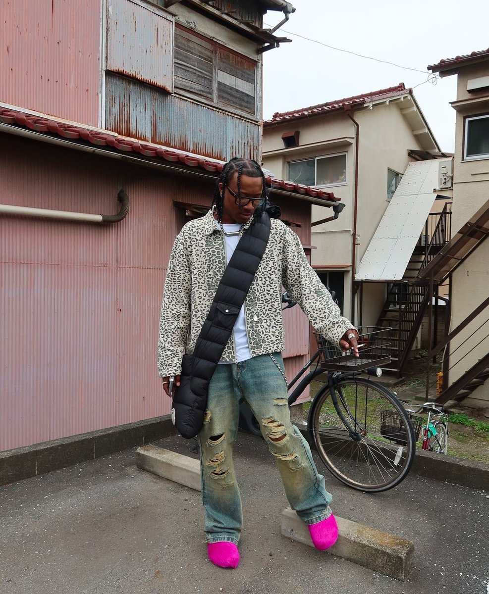 UndevelopedSupl's tweet image. Fits from the #undeveloped community