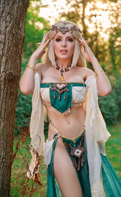 Well excuuuuuse me Princess! https://t.co/AZfxZoQdIe