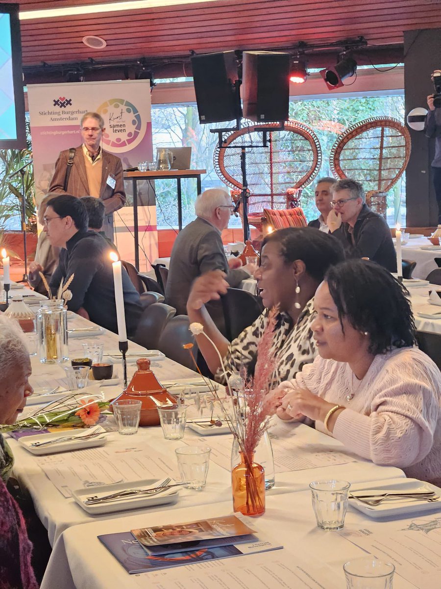 PlatformINS's tweet image. Met verschillende culturen en mensen gaan wij vanavond tijdens de iftar in verbinding. Prachtig locatie bij het Tolhuistuin in #Amsterdam 

#kunstvanhetsamenleven #iftar #ramadan #iftarmee #verbinding #samenleving