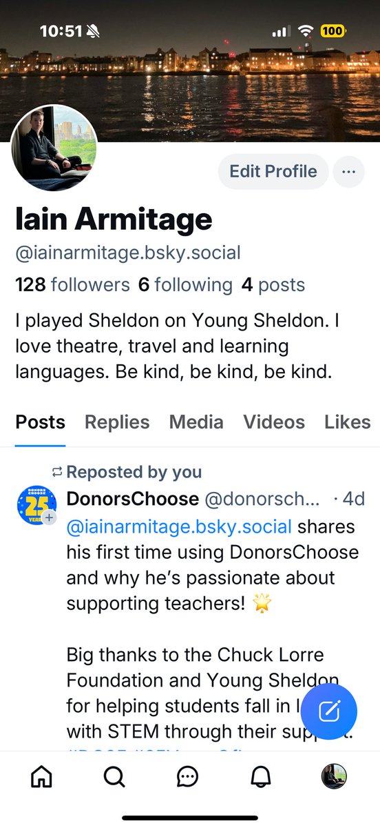Iain Armitage tweet media