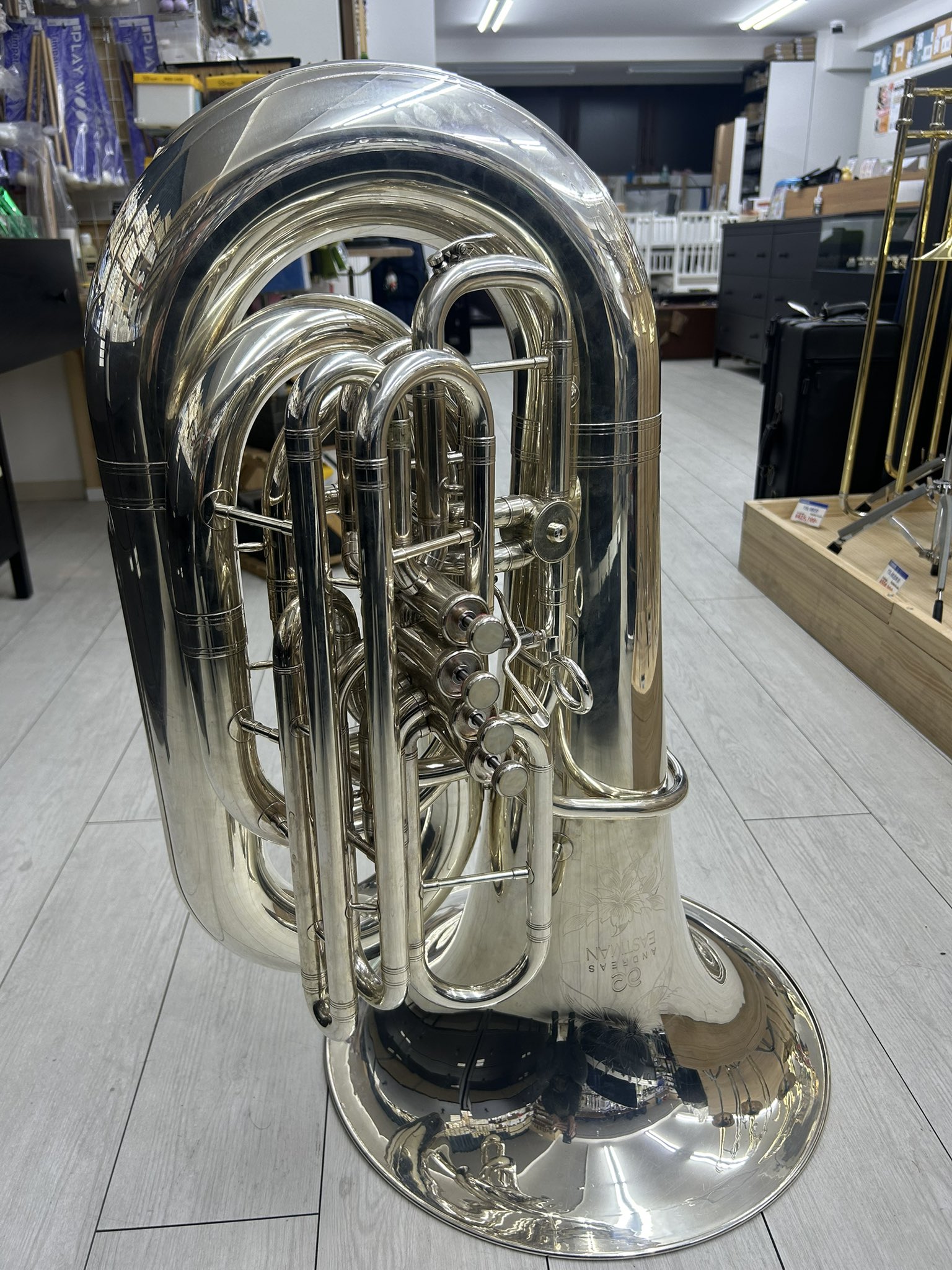 Adon 直接引き取りAMUSE アミューズ 5/4サイズ B♭チューバ Eastman EEP526JS Bbユーフォニアム シルバー仕上げ イースト