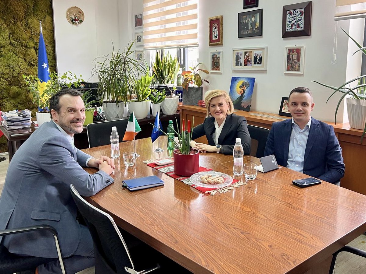 Mimoza Kusari 🇽🇰🇺🇦 (@mimozakusari) on Twitter photo Had a productive meeting with Ireland’s non-resident Ambassador to Kosovo, <a href="/RagnarAlmqvist/">Ragnar Almqvist</a>
We exchanged views on 🇽🇰’s post-election landscape, emphasized the importance of democratic maturity throughout the electoral process & explored areas for deepening 🇽🇰- 🇮🇪 cooperation. Had a productive meeting with Ireland’s non-resident Ambassador to Kosovo, <a href="/RagnarAlmqvist/">Ragnar Almqvist</a>
We exchanged views on 🇽🇰’s post-election landscape, emphasized the importance of democratic maturity throughout the electoral process & explored areas for deepening 🇽🇰- 🇮🇪 cooperation.