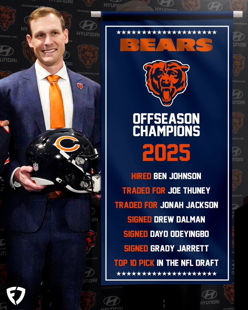 thereal_kdot23's tweet photo. @Chicago_NFL Go ahead and hang the banner https://t.co/wHAh1Am5iI