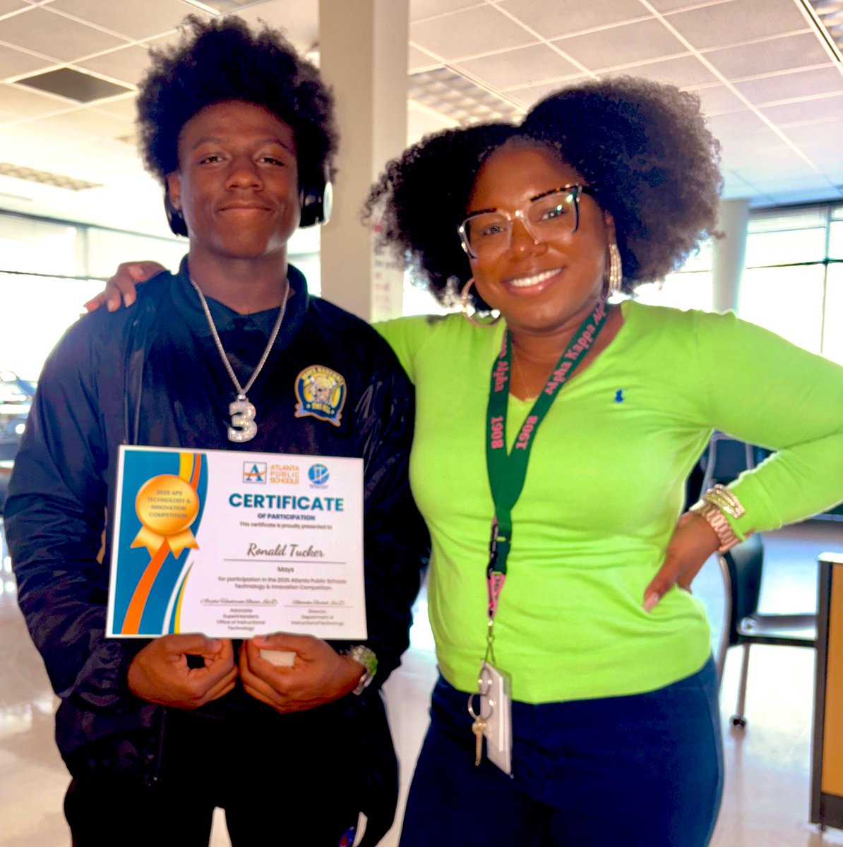 APSITAmber's tweet image. This morning I had the pleasure of delivering the APS Tech competition awards @APSMaysRaiders s/o to all the participants! #APSITinspires