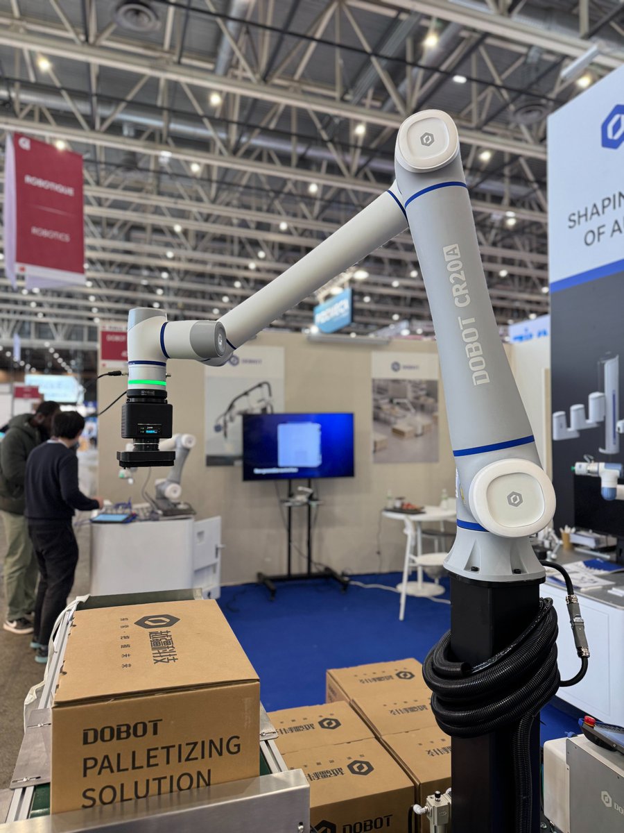 atm_consulting's tweet image. 📢 Notre équipe commerciale d&apos;ATM Consulting était présente au salon Global #Industrie ! 🚀

Une occasion unique de rencontrer nos partenaires, découvrir les dernières innovations !. Merci à tous pour ces moments enrichissants ! 🤝✨

#Globalindustrie @Salon_GI  #Industriedufutur