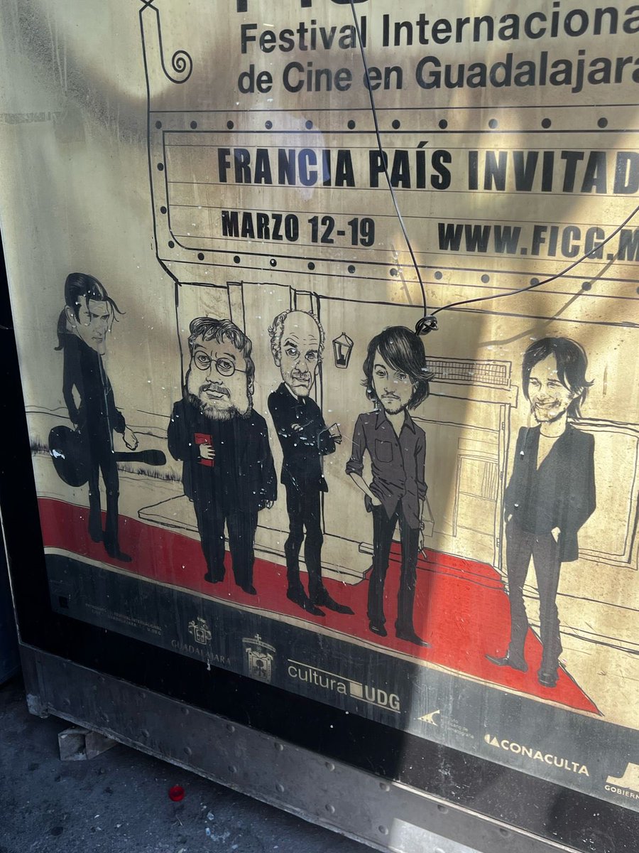The Film Tours México (@thefilmtoursmx) on Twitter photo ¡5479 días y aún sigue expuesto el cartel del <a href="/FICGoficial/">FICG Oficial</a> 2010 en este puesto del Centro! Es el nuevo campeón de nuestra sección #PósterAbandonado
Cualquier pretexto es bueno para seguir tequileando por los 40 años de este maravilloso festival. ¡Muchas felicidades! ¡5479 días y aún sigue expuesto el cartel del <a href="/FICGoficial/">FICG Oficial</a> 2010 en este puesto del Centro! Es el nuevo campeón de nuestra sección #PósterAbandonado
Cualquier pretexto es bueno para seguir tequileando por los 40 años de este maravilloso festival. ¡Muchas felicidades!