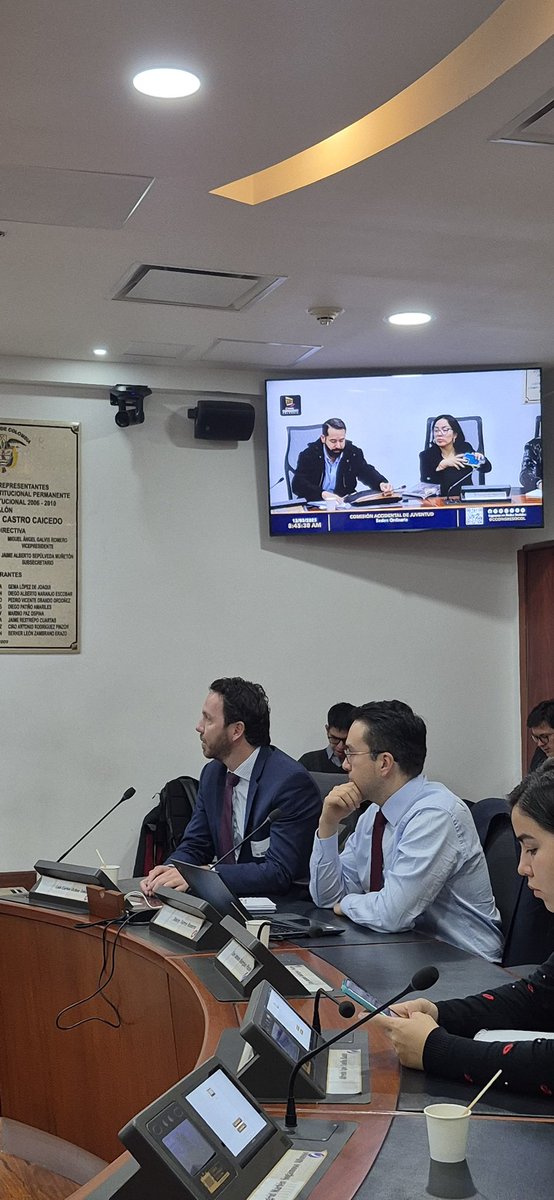 Fundación Corona (@fundcorona) on Twitter photo Hoy estamos junto a <a href="/GOYNBogota/">Global Opportunity Youth Network - Bogotá</a> y GOYN Barranquilla presentando un proyecto de ley con 5 capítulos para promover la empleabilidad juvenil 🙌 Hoy estamos junto a <a href="/GOYNBogota/">Global Opportunity Youth Network - Bogotá</a> y GOYN Barranquilla presentando un proyecto de ley con 5 capítulos para promover la empleabilidad juvenil 🙌