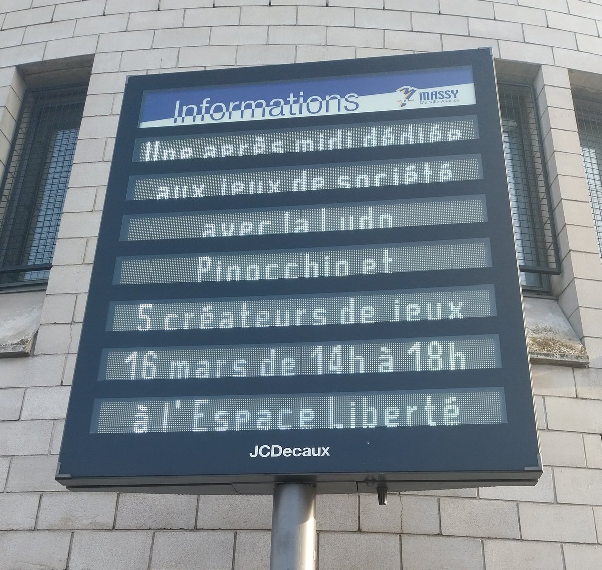 BDPHILOU's tweet photo. Les Ami.e.s, je vous attends ce dimanche 16 mars 2025 de 14h à 18h au festival du jeu de @villedemassy (91) à l'espace liberté! Venez jouer à #AlmostInnocent @matagotnfriends  et #VoyageOlfactif @Sentosphere ! Venez jouer en famille! ✨️🎉♟️♣️🎲🀄🃏 cc @LudoPinocchio ♥️ https://t.co/igbORSE7hA