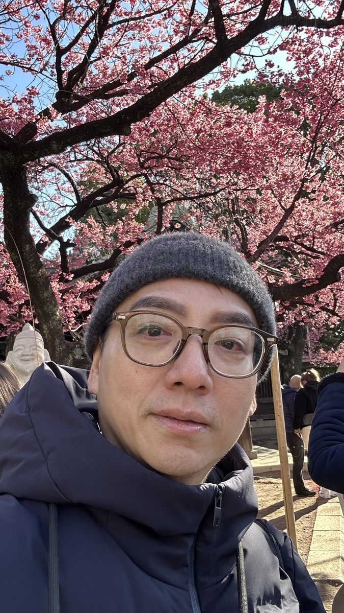 櫻花季了 但是時差弄的我快死掉