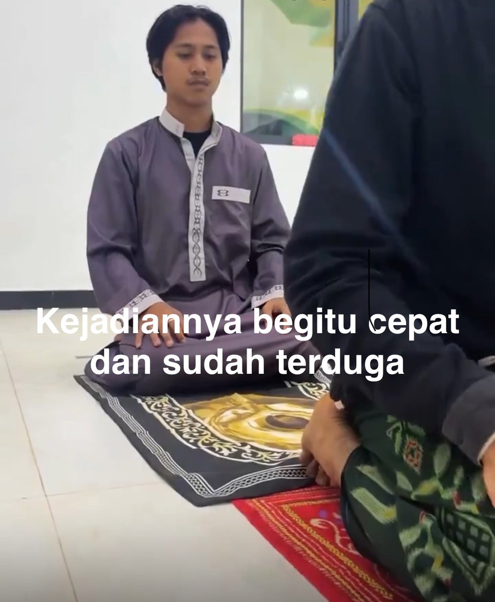 vverkudoro's tweet photo. @bevntur Video TERNGAKAK wkwk Gak bisa berenti ketawaa. SESUAI HARAPAN NETIZEN. Fu video : https://t.co/vIY46t0GKn https://t.co/yb9cx3ExuI