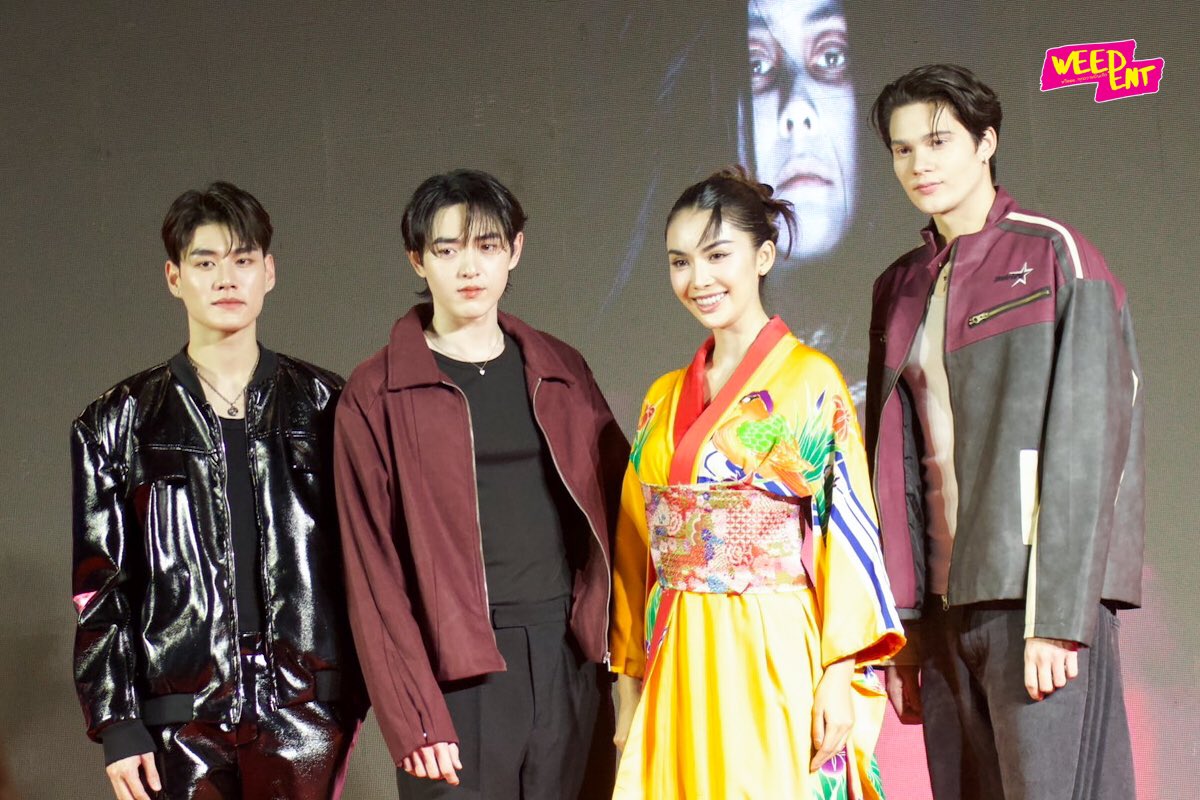 WEED_ENT's tweet photo. บรรยากาศงานแถลงข่าว โดย “โจซี โฮ (JOSIE HO)” นักแสดงชาวฮ่องกง ผู้กำกับชาวญี่ปุ่น “ชูโกะ ฟูจิอิ” และ แขกรับเชิญสุดพิเศษ “อิแมน ทาหิรี” ในงานรอบพิเศษ ภาพยนตร์ เสียงครวญผวา (ONPAKU) พร้อมด้วยหนุ่มๆ 3 หนุ่ม NIPPONBOYZ “ลุค-เรียวตะ-ฮิเดกิ
#JOSIEHO
#รอบพิเศษ #เสียงครวญผวา
#ONPAKU
#lukevoyage #Ryota