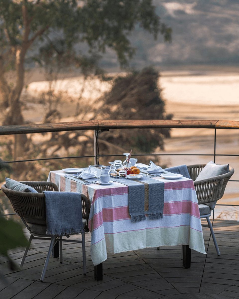 SinaliOutpost12's tweet photo. At Outpost 12, we believe dining should be an experience as unforgettable as the wilderness that surrounds us.

Discover the art of dining amidst nature at Outpost 12, Kanha. Your taste buds and your soul will thank you! https://t.co/C7FNxN57ZO