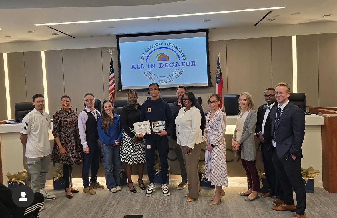 Big congratulations to <a href="/JasonWelbornII/">Jason Welborn II †</a> for being recognized today at the <a href="/CityofDecaturGA/">City of Decatur- GA</a> Decatur Board and Superintendent meeting! <a href="/JasonWelbornII/">Jason Welborn II †</a> earned the prestigious Sports Illustrated GA HS Basketball Player of the Week honor and was also named 1st Team All-Region 5-4A!