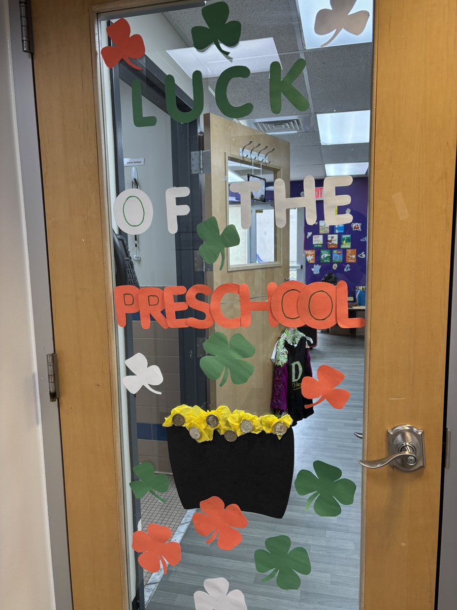 LastellaStacey's tweet image. Thank you to one of our awesome moms for teaching the kids about Irish step dancing and music today @FHFYMCA Child Care Center. βοΈπ©°πΆ #Somuchfun DβArcy School of Irish Dance βοΈ