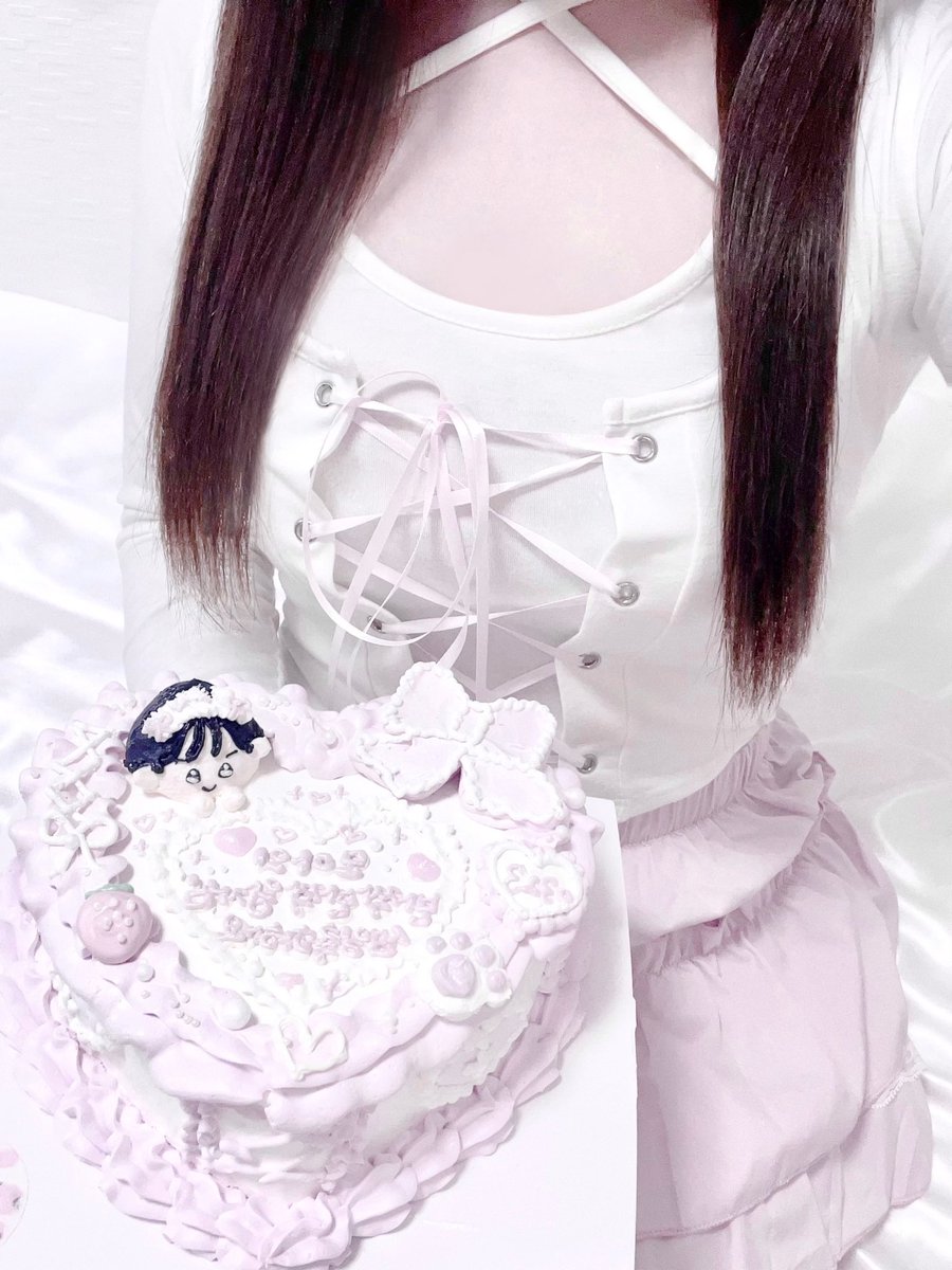 ♡0313♡ 𝐻𝑎𝑝𝑝𝑦 𝐵𝑒𝑜𝑚𝑔𝑦𝑢 𝐷𝑎𝑦 🧸🎀

#OurAlkongBeomgyuDay
#겨울끝찾아온따스한봄범규
#光り輝く春の王子ボムギュの誕生日