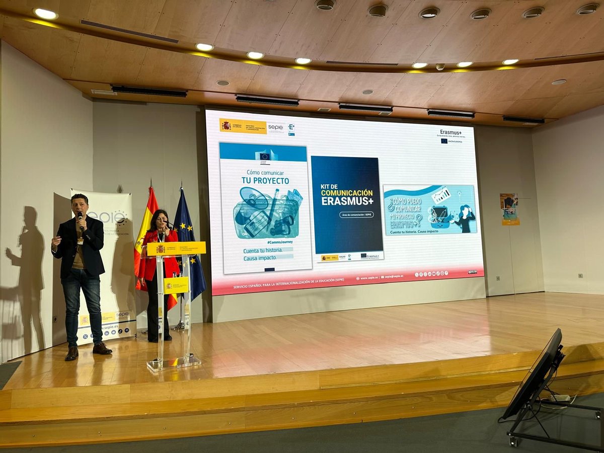 SEPIE (@sepiegob) on Twitter photo Jornada de seguimiento para Asociaciones a Pequeña (KA210), convocatoria 2023.
La difusión de tu proyecto Erasmus+ empieza aquí.
<a href="/miguelmilan/">Miguel Ángel Milán Arellano</a>, jefe del Área de Comunicación, Unidad de Apoyo a Dirección, SEPIE.
Lola Cortés Biosca, ATD, Área de Comunicación, SEPIE. Jornada de seguimiento para Asociaciones a Pequeña (KA210), convocatoria 2023.
La difusión de tu proyecto Erasmus+ empieza aquí.
<a href="/miguelmilan/">Miguel Ángel Milán Arellano</a>, jefe del Área de Comunicación, Unidad de Apoyo a Dirección, SEPIE.
Lola Cortés Biosca, ATD, Área de Comunicación, SEPIE.
