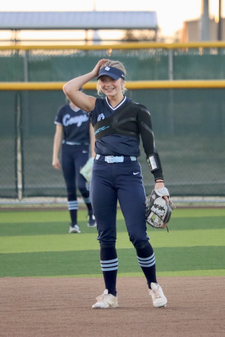 Saw a college athlete tag a girl midair online and never imagined Cait doing the same!  Nice W over Stephenville heading into district play next week!
<a href="/29Klement/">Caitlin Klement</a> <a href="/jacob_klement3/">Jacob Klement</a> <a href="/KlementThomas6/">Thomas Klement</a> <a href="/Landon_D16/">Landon Dieterich</a>