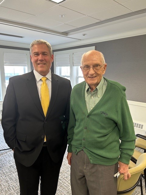 #Cloverwood #SeniorLiving was pleased to welcome <a href="/CountyExecBello/">Adam J. Bello</a> yesterday! Following a talk about the state of the county, residents had the opportunity to ask questions on a variety of topics. A very interesting and informative afternoon!