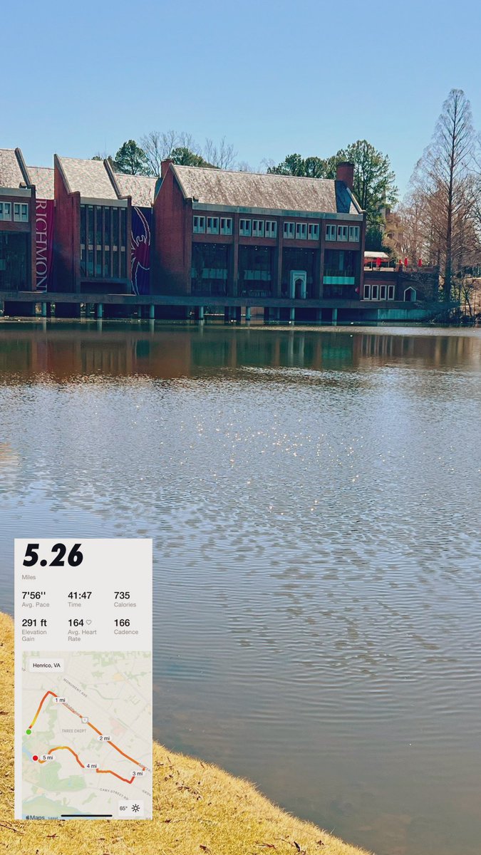 Can’t beat a run that ends at the most beautiful campus in the country 🕷️

#OneRichmond