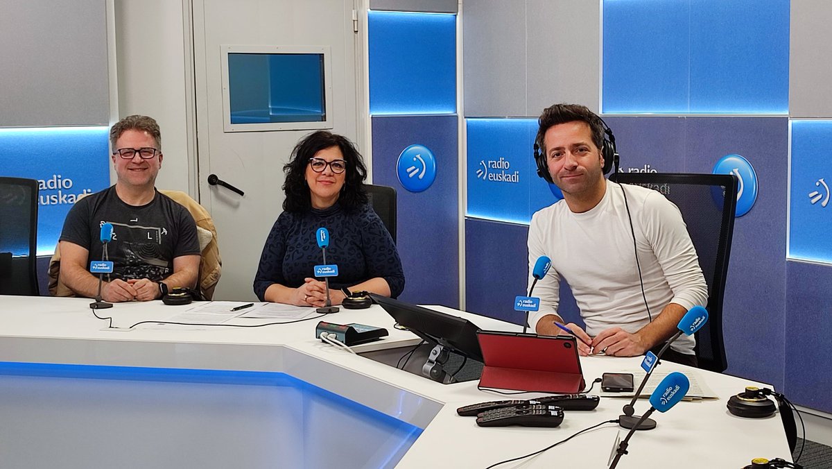 🎙️Acudimos a @DistritoEuskadi  para hablar sobre las agresiones al personal sanitario. 
💪Exigimos protocolos eficaces 
◻️
Irratian gaude profesional sanitarioen aurkako erasoei buruz hitz egiteko. Benetako protokoloak behar exijitzen ditugu
#satse #StopAgresiones #stoperasoak