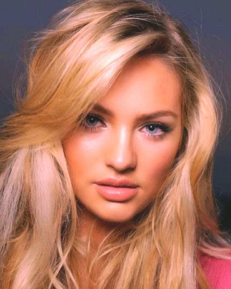 ami_vslover's tweet photo. #CandiceSwanepoel 💖 @angelcandice #Candice #VictoriasSecret #VSFashionShow #VSFS #lingerie #fantasybra #beautiful #angel #fabulous #gorgeous #goddess #love #amazing #flawless #perfect #model #queen #awesome #lovely #vs #wonderful #stunning #hot #cute #sweet #cool #favorite #muse https://t.co/eehlNOsH2g
