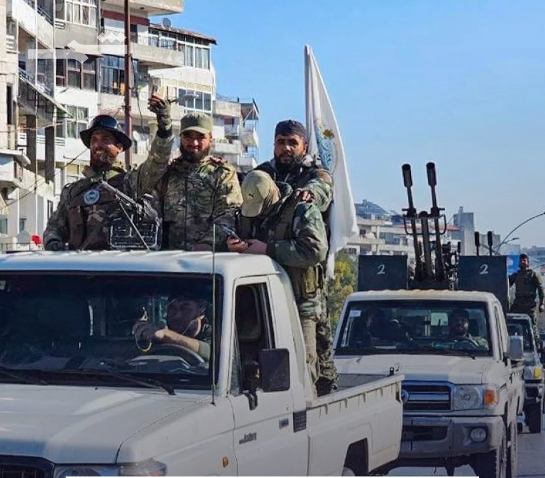 h_alarkwazi's tweet photo. CNN : The testimonies of eyewitnesses and videos from which the #CNN network had shown that loyalists carried out field executions in the #Alawite villages, and some spoke about "clearing" #Syria from the #Alawites.

#UN #US #EU #ISIS #Israel #Turkey #NATO #Kurds #Durze https://t.co/Qw32Q7RXBJ