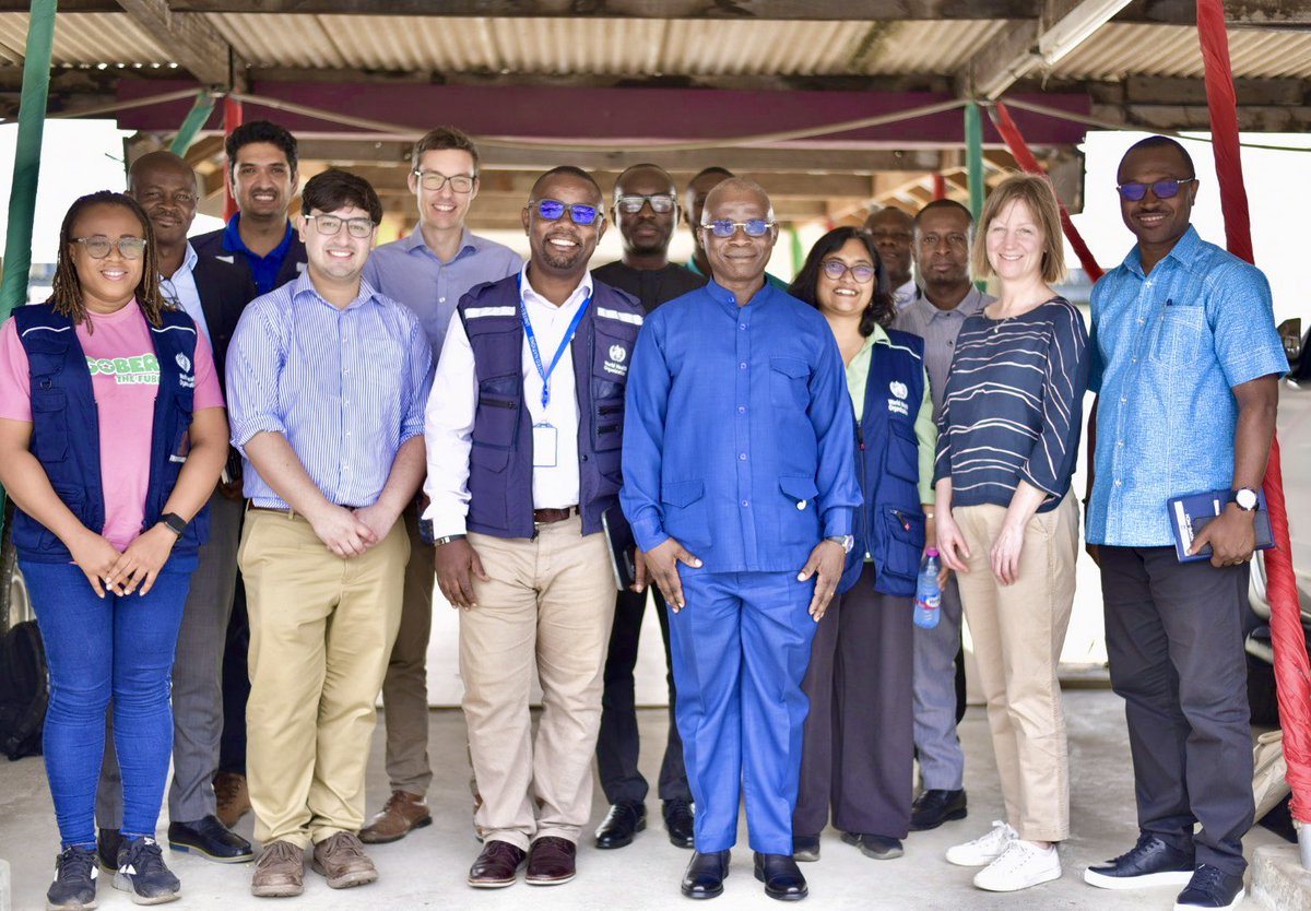 WHOGhana's tweet photo. Our mission with @UKinGhana in the Eastern Region is progressing.
We are meeting with the Regional Director of Health and his team, where they are presenting an overview of the support provided, the impact we've achieved so far, and plans for the future.
#DeliveryForImpact https://t.co/MM2KyYYTZt