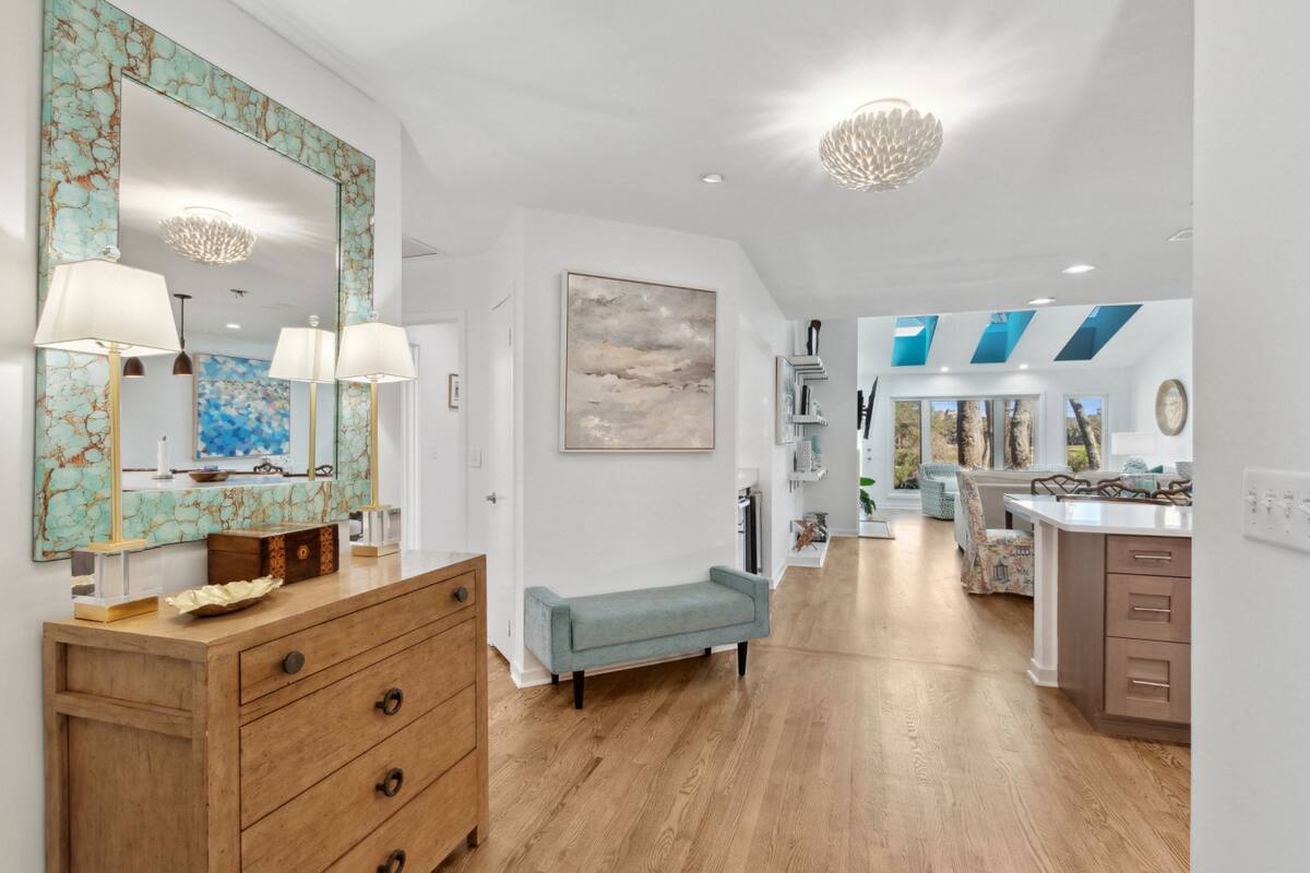 AmeliaPrimeRent's tweet photo. See our collection of #vacation #condos on the website and choose your preferred one. All #vacation #stays have #luxury #amenities and #spacious #bedrooms with king and queen-size beds to give more #comfort.
https://t.co/6JsjmYb1Jg
#AmeliaPrimeCondos #VacationByOwner #travelers https://t.co/dVWxfMe7tO