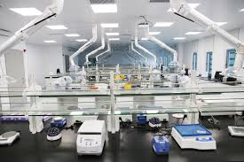 CeterisParish's tweet photo. An average university science faculty laboratory in 

France

Turkey

China

India https://t.co/XccVoeazEF
