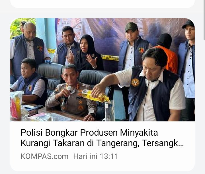 Minyak kita itukan buat rakyat yang kurang mampu, masih aja di sunat padahal cuma minyak, pake di kurang kurangi takaranya,