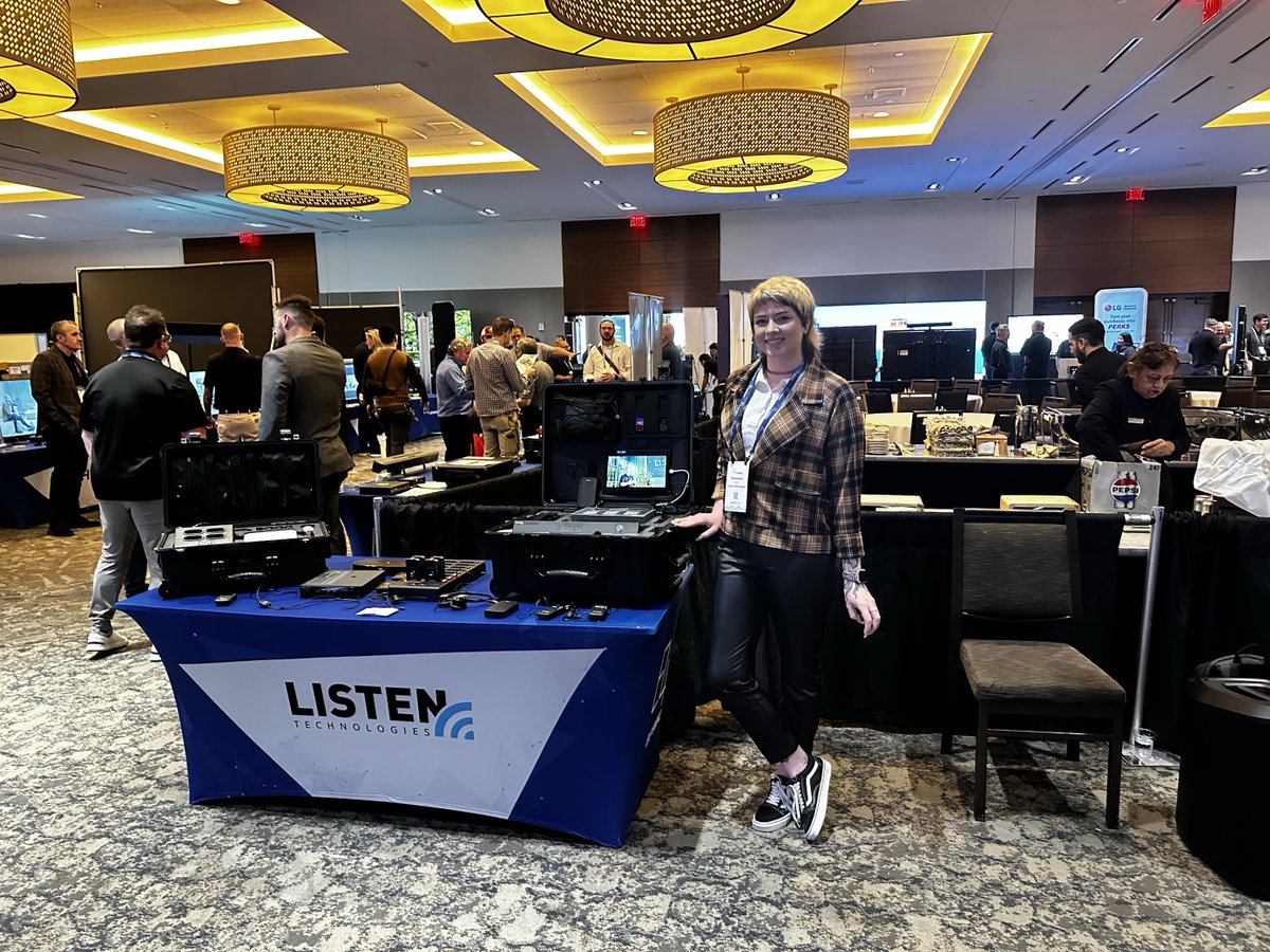 Enjoyed Almo E4, Dallas yesterday! Thanks to everyone who stopped by our table and check out some of our latest systems, including Auri™! 

#AVEvents #AVTweeps #AssistiveTechnology #AssistiveListening #ProAV #Auri #Auracast #ListenTech