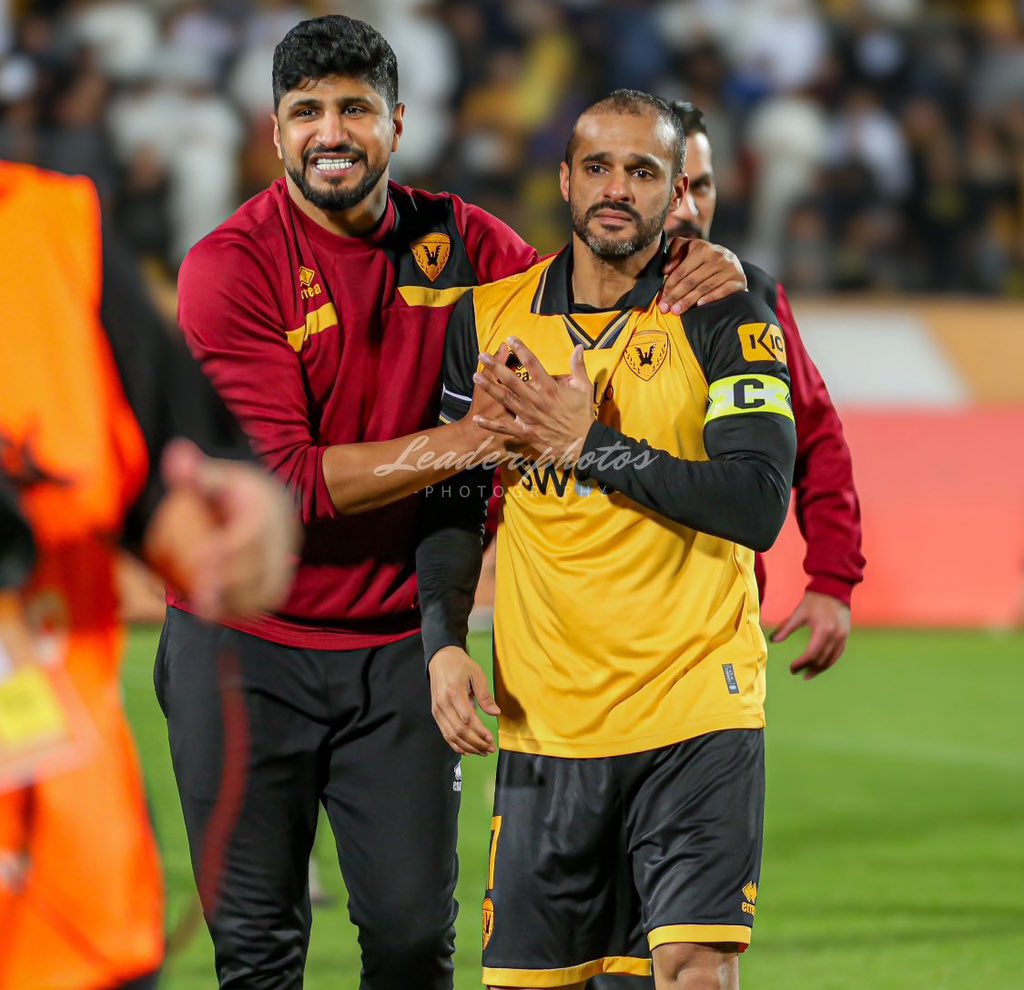 سجل هدف بعد دخوله كبديل ضد الرفاع في المجموعات
هدف تسبب في تأهل القادسية لنصف النهائي

سجل هدف بعد دخوله كبديل ضد النصر في نصف النهائي
هدف تسبب في تأهل القادسية للنهائي وعدم المغادرة

بدر المطوع أسطورة تاريخية! 🇰🇼💛