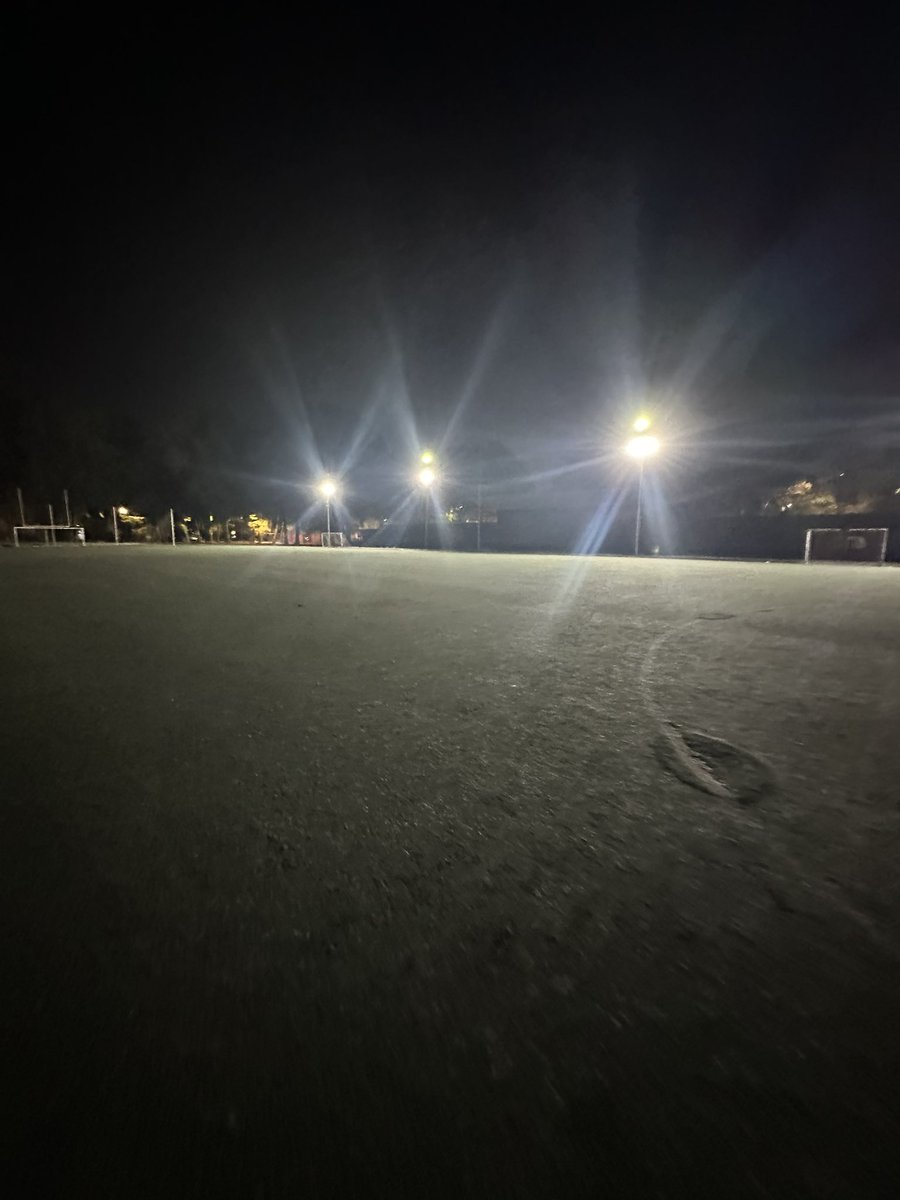 kromercito's tweet image. Un miércoles de mis Placeres Favoritos:

Entrenamiento de Pista + Café de Especialidad

😍🙏🏼

#Bostonmarathon2025 #runmaster #trackattack