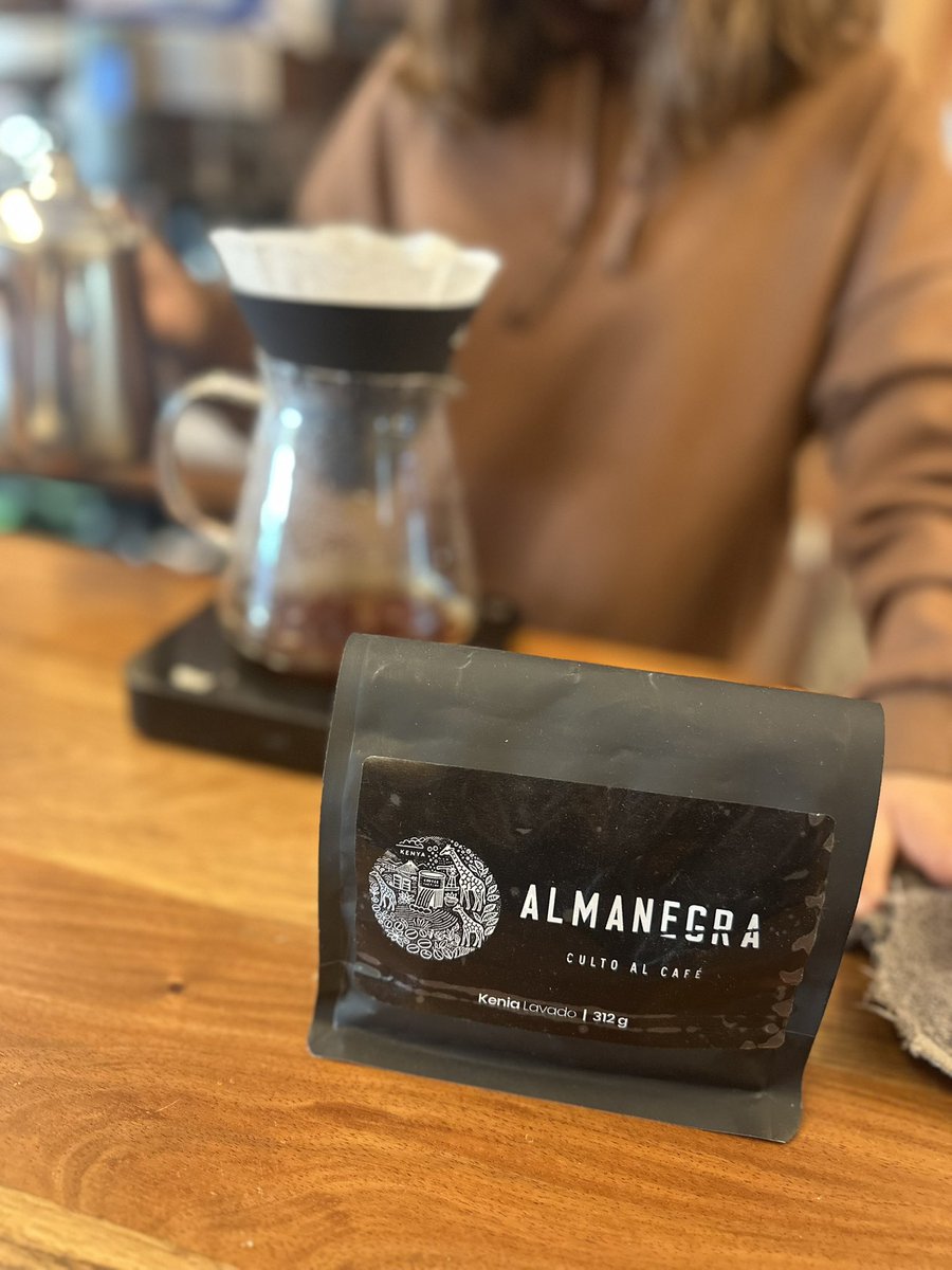 kromercito's tweet image. Un miércoles de mis Placeres Favoritos:

Entrenamiento de Pista + Café de Especialidad

😍🙏🏼

#Bostonmarathon2025 #runmaster #trackattack